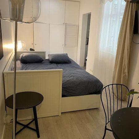 Alesia-Paris Apartamento Exterior foto