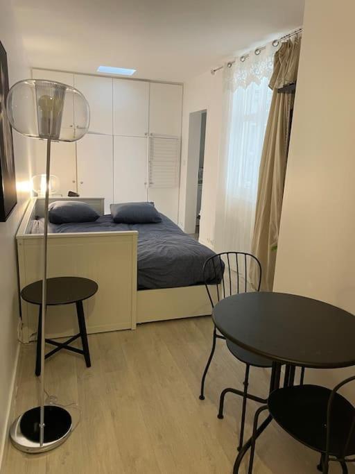 Alesia-Paris Apartamento Exterior foto